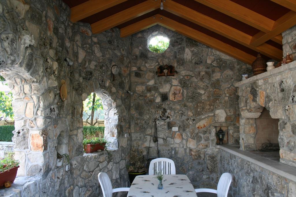 Apartment Pokrajac Ровиньско село Номер фото